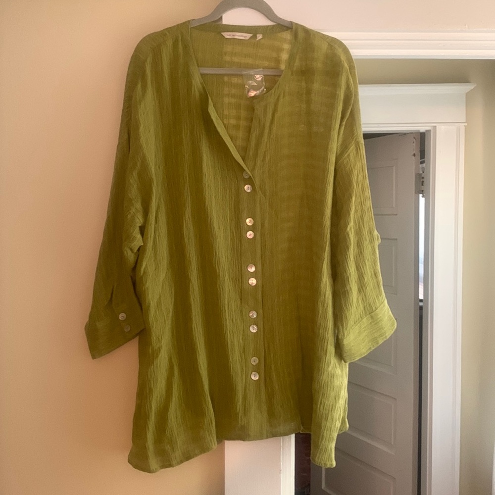 Soft Surroundings NWT linen cotton button down semi sheer top shirt 3/4 sleeve